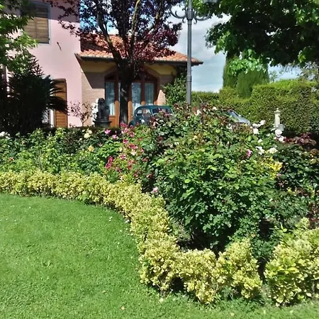 Rustico La Pioppeta بيت ضيافة كاشينا
